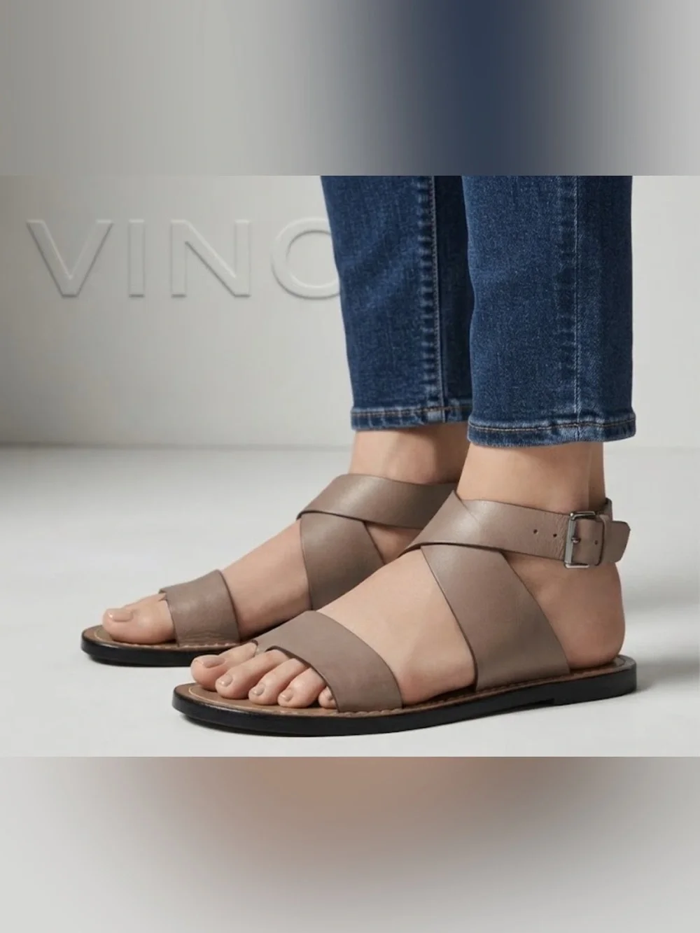 Authentic Vince leather designer sandals sz 6.5